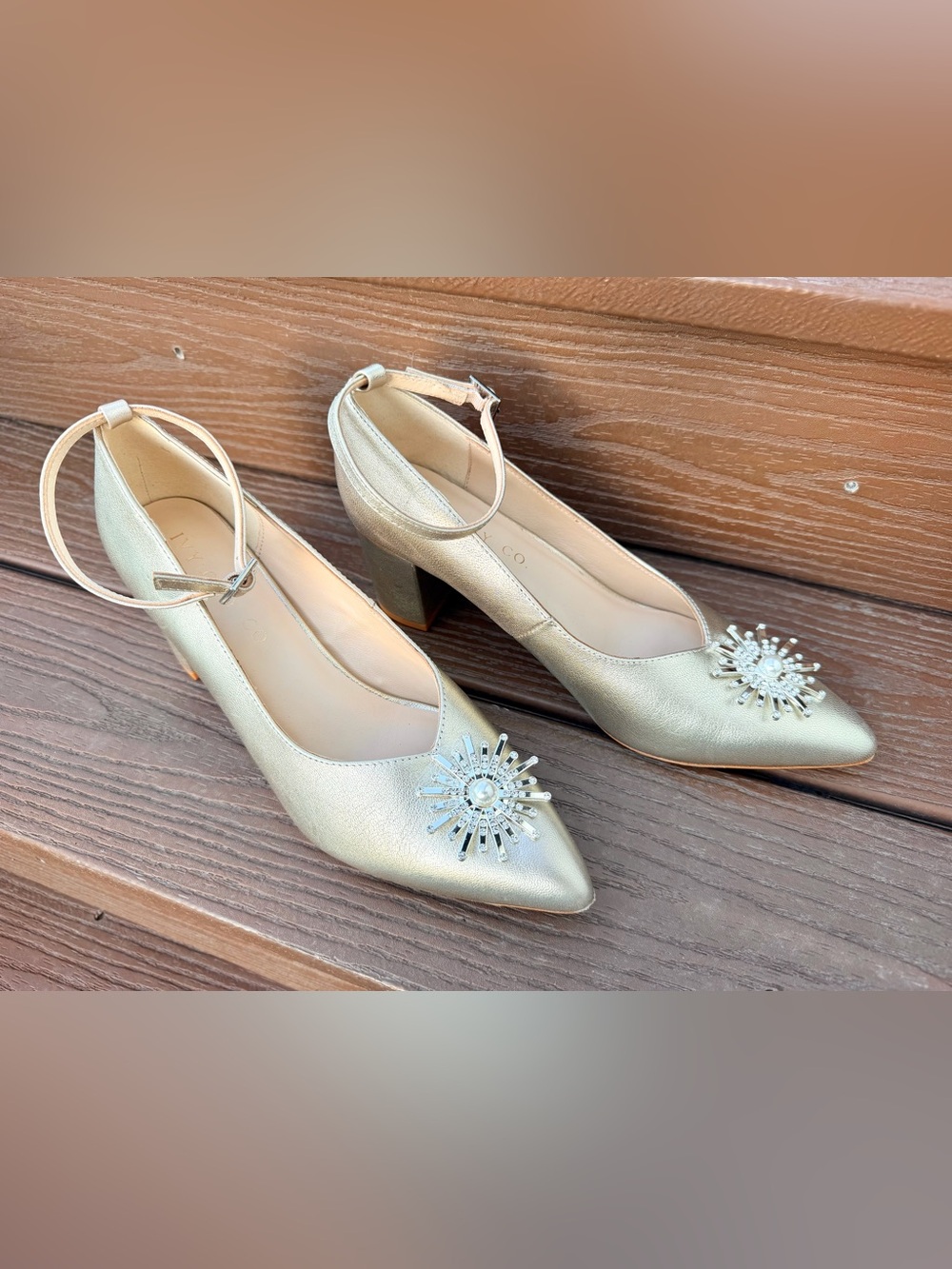 Ivy City Co Shimmery Gold Pointed Pumps Rhinestone Starburst Wedding